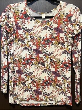 Kate Quinn Long Sleeve Retro Flutter Tee Size M